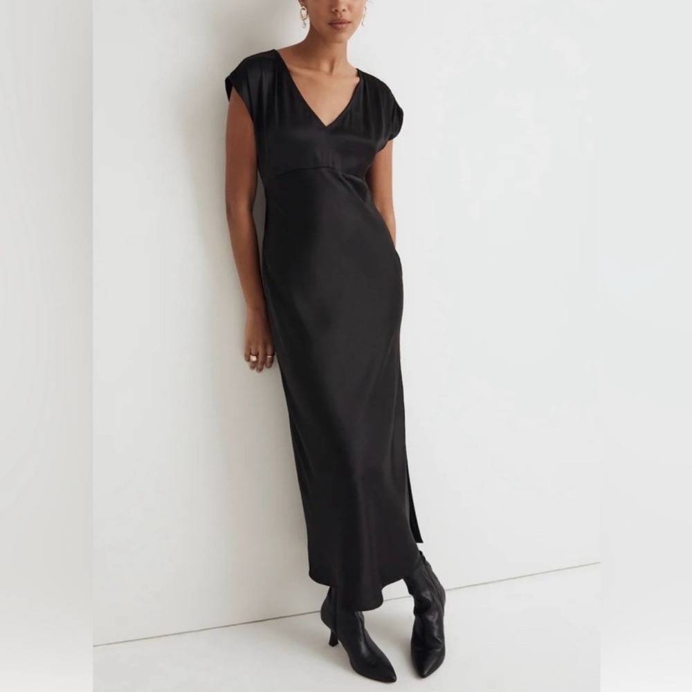 Madewell V-Neck Black Satin Midi Dress Size 14 Split FLAWS DIY Missing B…